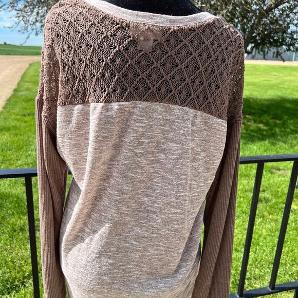 TRU SELF long sleeve T-shirt, back shoulder knit, women's size M - Picture 5 of 10